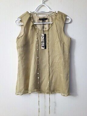 BNWT - Robert Kitchen - (Size L) Women's Sleeveless Seashell Bead Top Shirt
